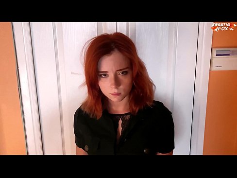 ❤️ Ghearr Garda Slándála Pionós ar Bhean Réidh as Siopadóireacht - Cum I mBéil Porn ag ga.pornma-com.ru ❤