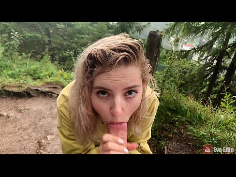 ❤️ Fáinleogann cailín cum tar éis blowjob poiblí - Eva Elfi Porn ag ga.pornma-com.ru ❤